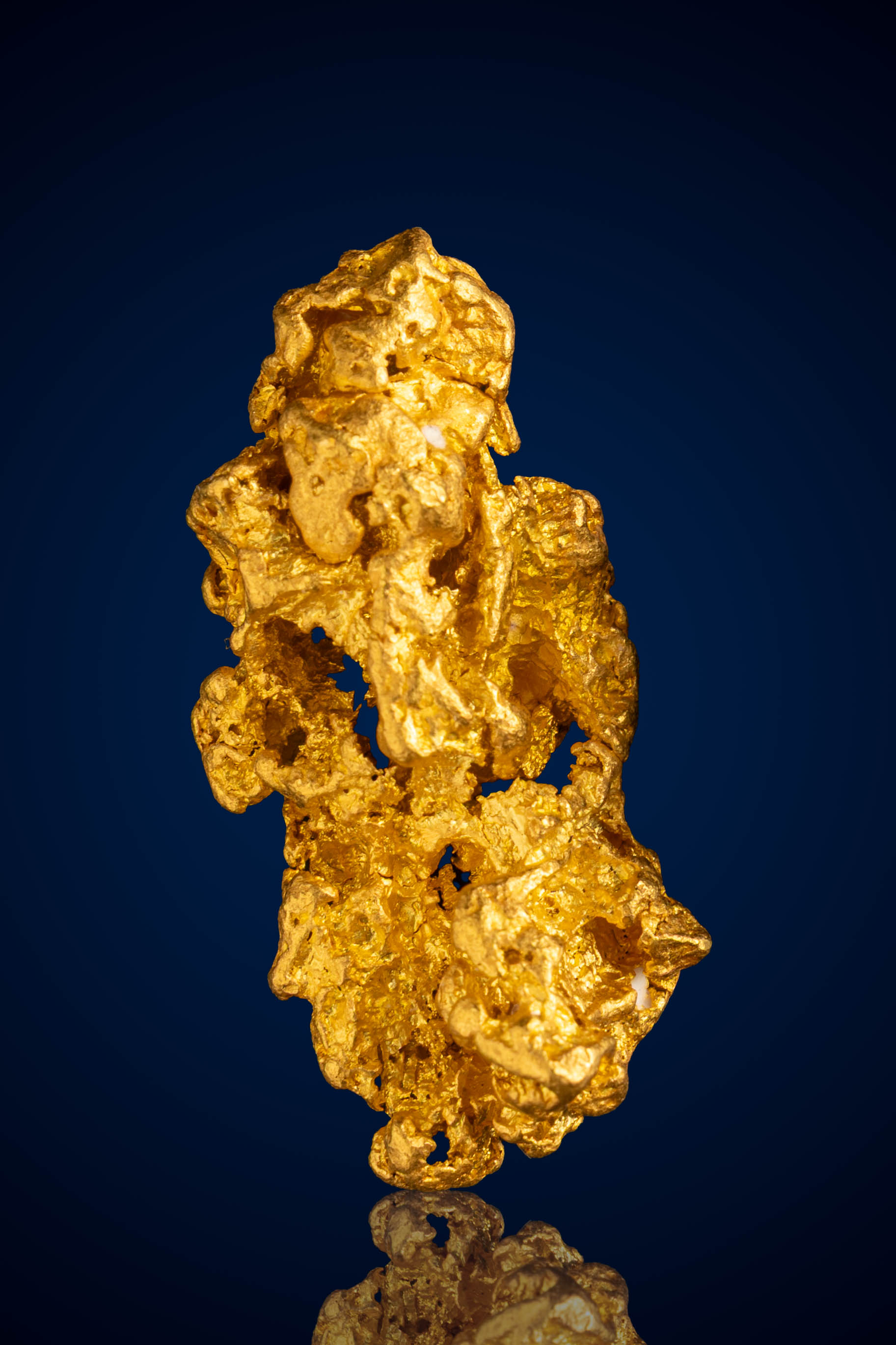 Lustrous, Organic Natural Gold Nugget - Australia - 12.47 grams (image for) Lustrous, Organic Natural Gold Nugget - Australia - 12.47 grams